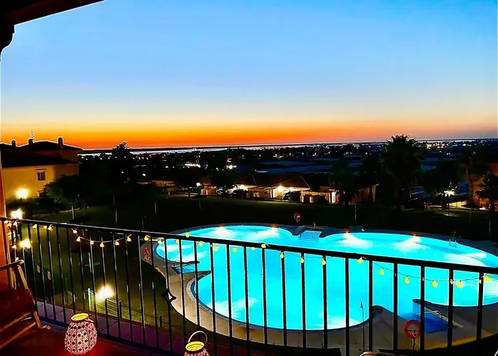 Mika\'S House Pool
